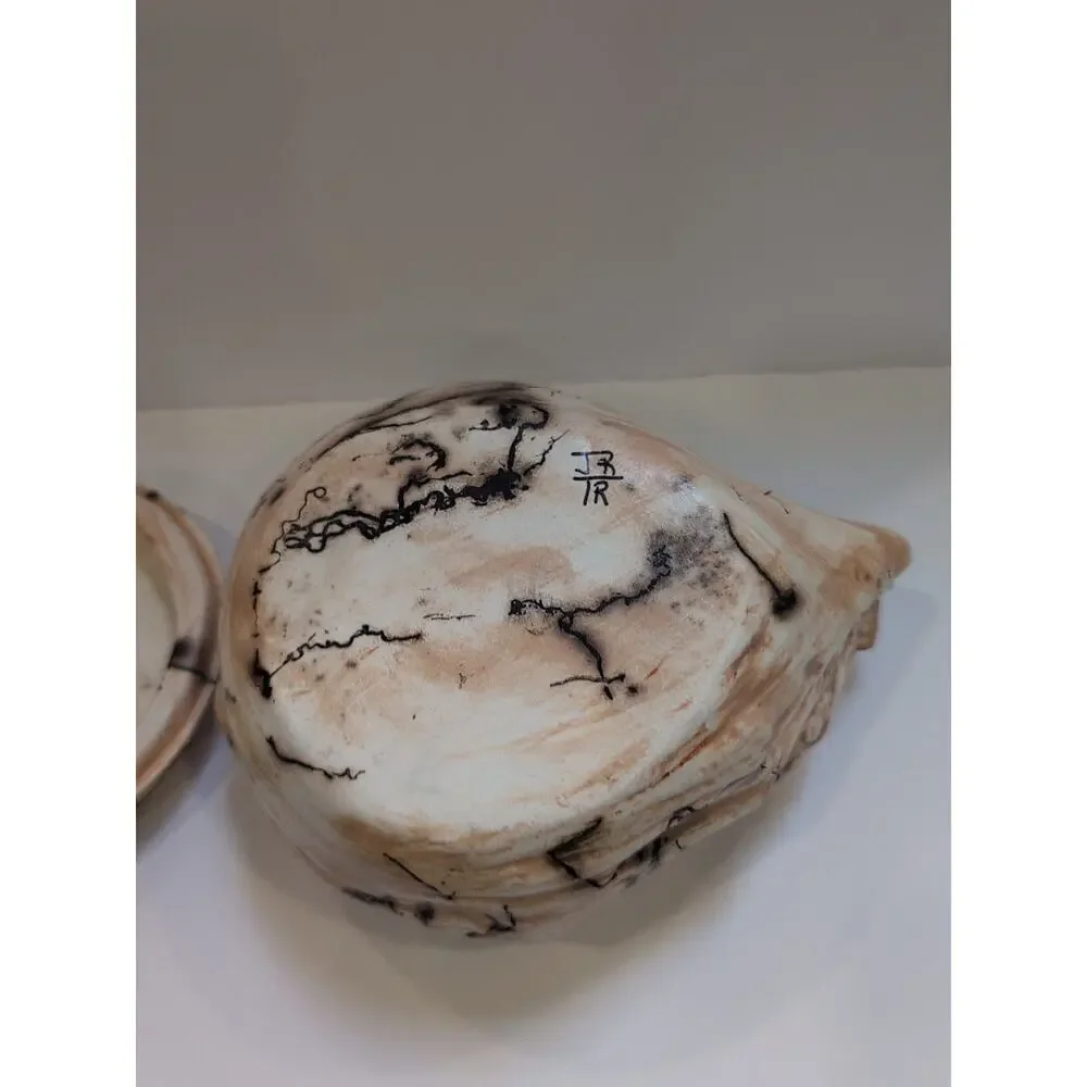 Vtg Art Pottery Horsehair‎ Bowl Log W/ Gray Wolves On Lid Signed 8 Inch